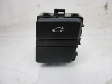 Switch Tailgate Button Opener Fits BMW 5 TOURING (E61) 530D 915906602