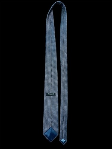 Pierre Cardin Blue Hand Made 100% Polyester Men’s Neck Tie Made In China - Picture 2 of 3