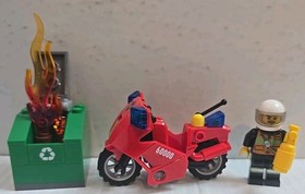 Lego City 60000 Fire Motorcycle Complete With Instructions 