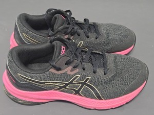ASICS Running Shoes Youth 4 Black Pink GT 1000 Mesh Athletic Sneakers 1014A237