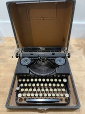 Vintage 1934 Royal O Model Portable Typewriter - Functions But Needs Service thumbnail