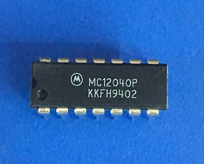 1Pcs MC14002UBCP 4 Input Nor Fct Logic Gate DIP14 Motorola