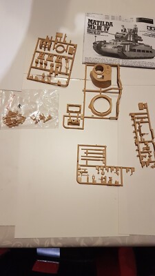Matilda Turm   -  1:35  -  Tamiya - Modelbaureste