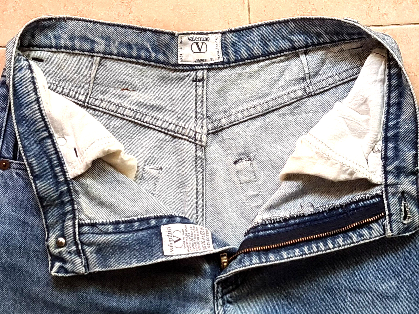 Valentino Jeans 80s, Women, Size 31, Made in Italy thumbnail 2