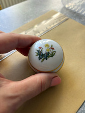 Marco Polo Schmuckdose Porzellan rund 4 cm wei&szlig;/gold mit Blumen & Schmetterling