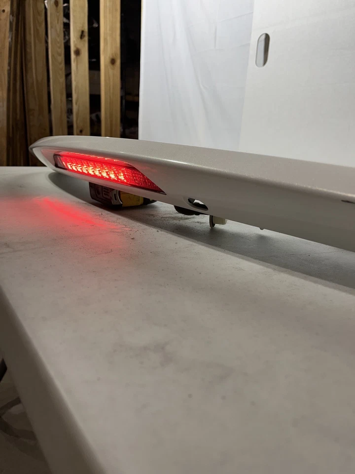 07-14 MAZDA CX-9 Rear Lift Gate Spoiler 3rd Brake White Pearl OEM - Image 4 of 4