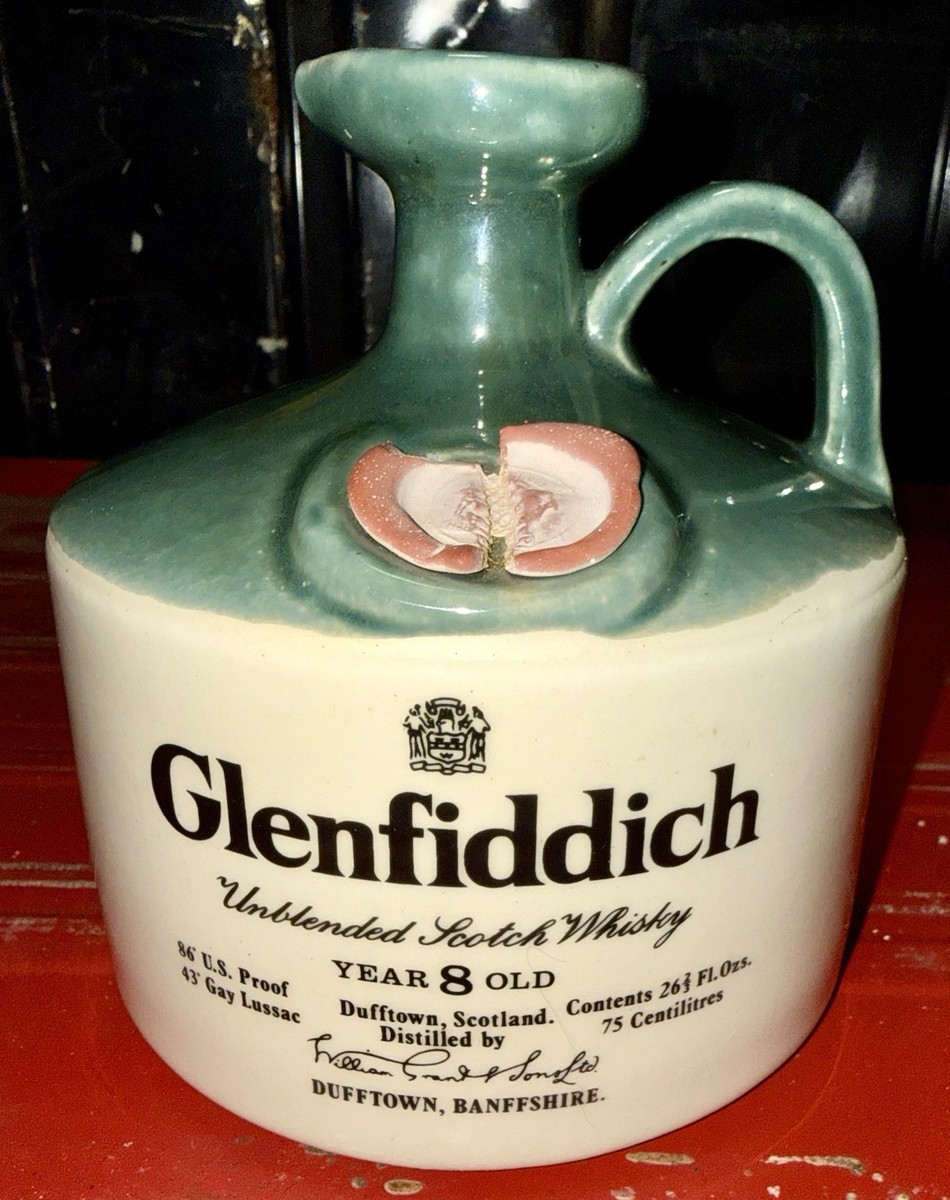 Glenfiddich 空瓶 Empty Glenfiddich 8 Year Old Unblended Scotch Whisky Bottle With