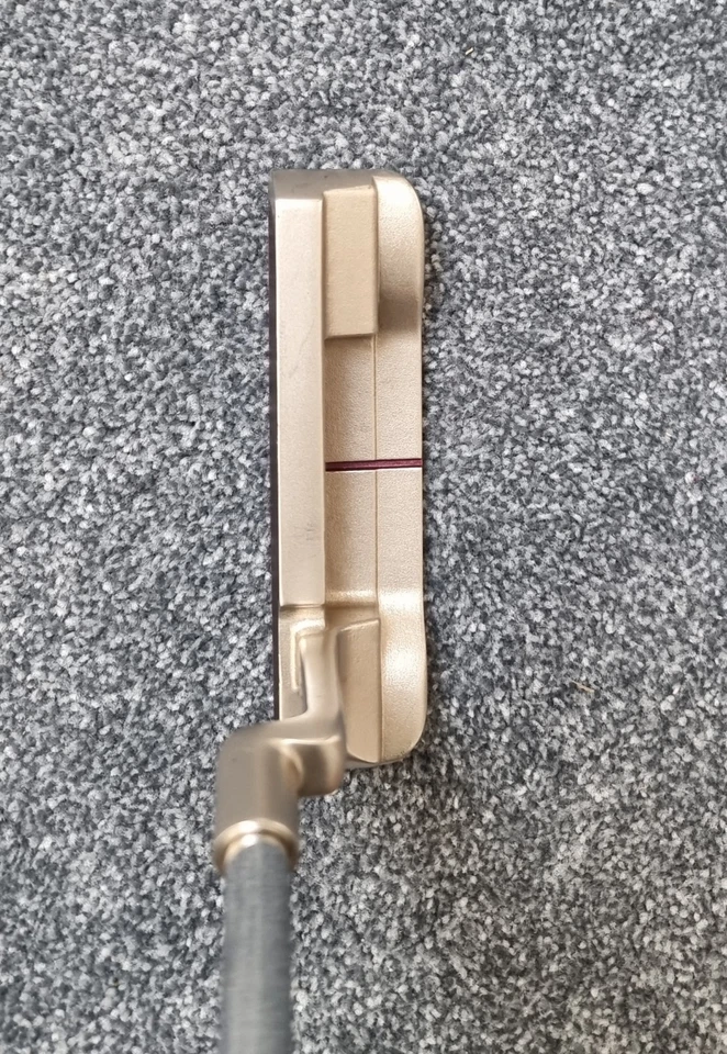 Ping G Le 2 Anser Ladies Putter / Length Adjustable 31" - 35" / Good Condition - Image 4 of 4