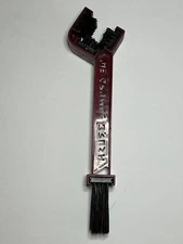 Grunge Brush Chain Cleaner