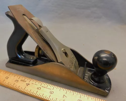 Stanley Rule & Level Co. No. 4 1/2 Extra Large Smooth Plane Type 18 c. 1946 - 47