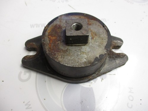380081 0380081 Rubber Mount OMC Stringer Sterndrive 1968-72, 120 & 155HP - Picture 2 of 3