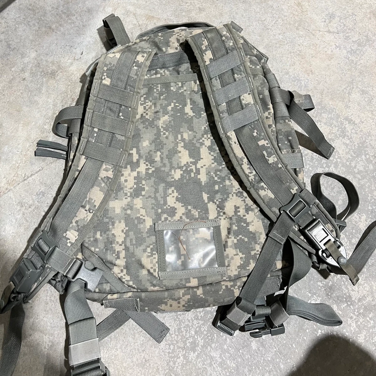 Zaino Militare US Army 3 Giorni Assault Pack ACU Digitale MOLLE II Con 3 Sacchetti Extra