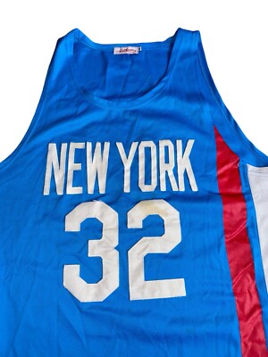 Julius Erving Dr. J New York Nets 32 1975-76 Mitchell & Ness
