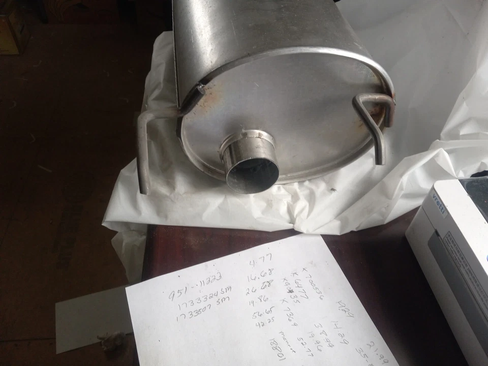 Silenciador de escape-SoundFX Direct Fit Walker 18801 se adapta a 97-02 Pontiac Grand Prix Foto 2 de 4