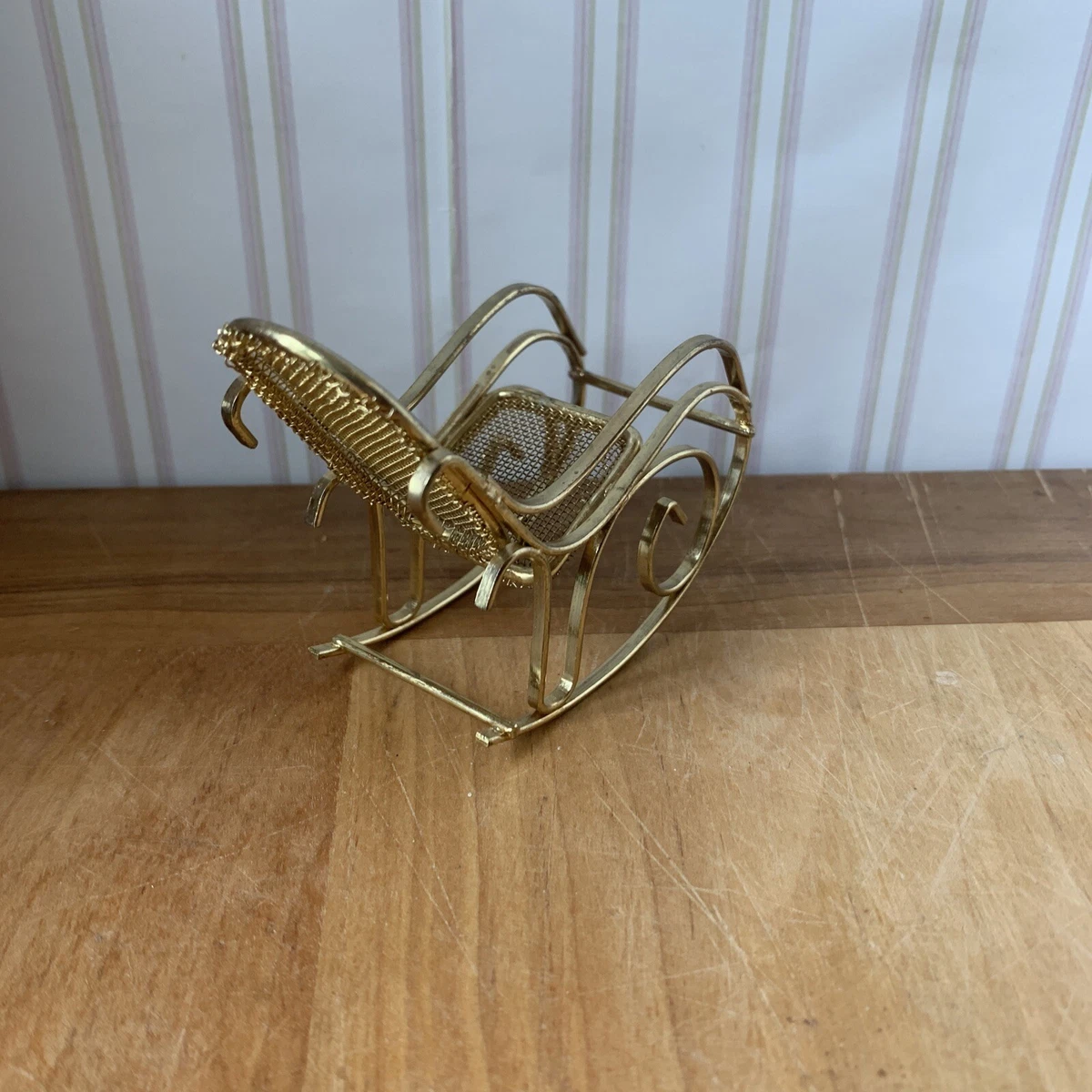 Antique metal rocking chair outlet