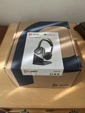 Poly Voyager Focus UC, Noise Cancelling Bluetooth Headset + Charge Stand