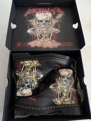Size 9 Men 1460 Metallica Skull Lightening Dr. Martens Black