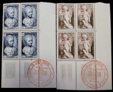 Set di 2 blocchi croce rossa primo giorno