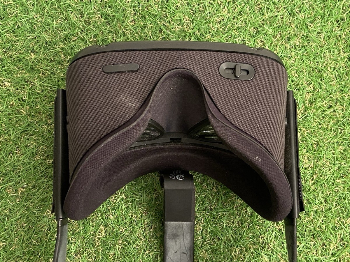 Meta Oculus Quest 128GB VR Headset - Black for sale online | eBay UK