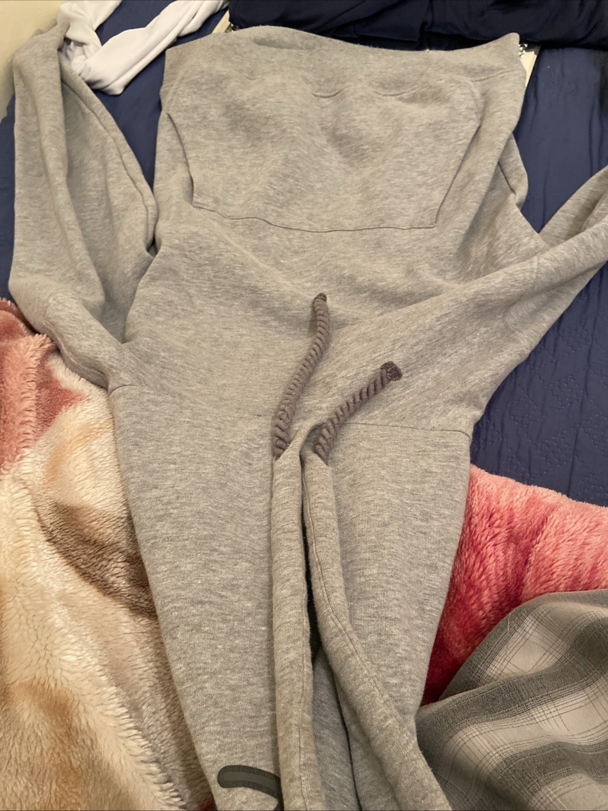 Syna World Tracksuit Black and Grey Size Small Excellent Condition Worn Once image 2
