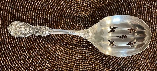 Francis 1st by Reed and Barton Sterling Silver Slotted Ice Serving Spoon 9 1/2”