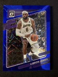 2021-22 Panini Donruss Optic - LeBron James #41 Blue Velocity Prizm
