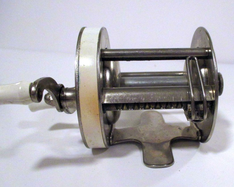 Vintage South Bend CAST-ORENO No. 5 Reel