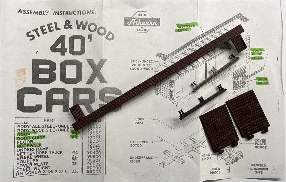 Athearn HO 40' Box Car Parts - Doors, Door Guides & Roof-walk