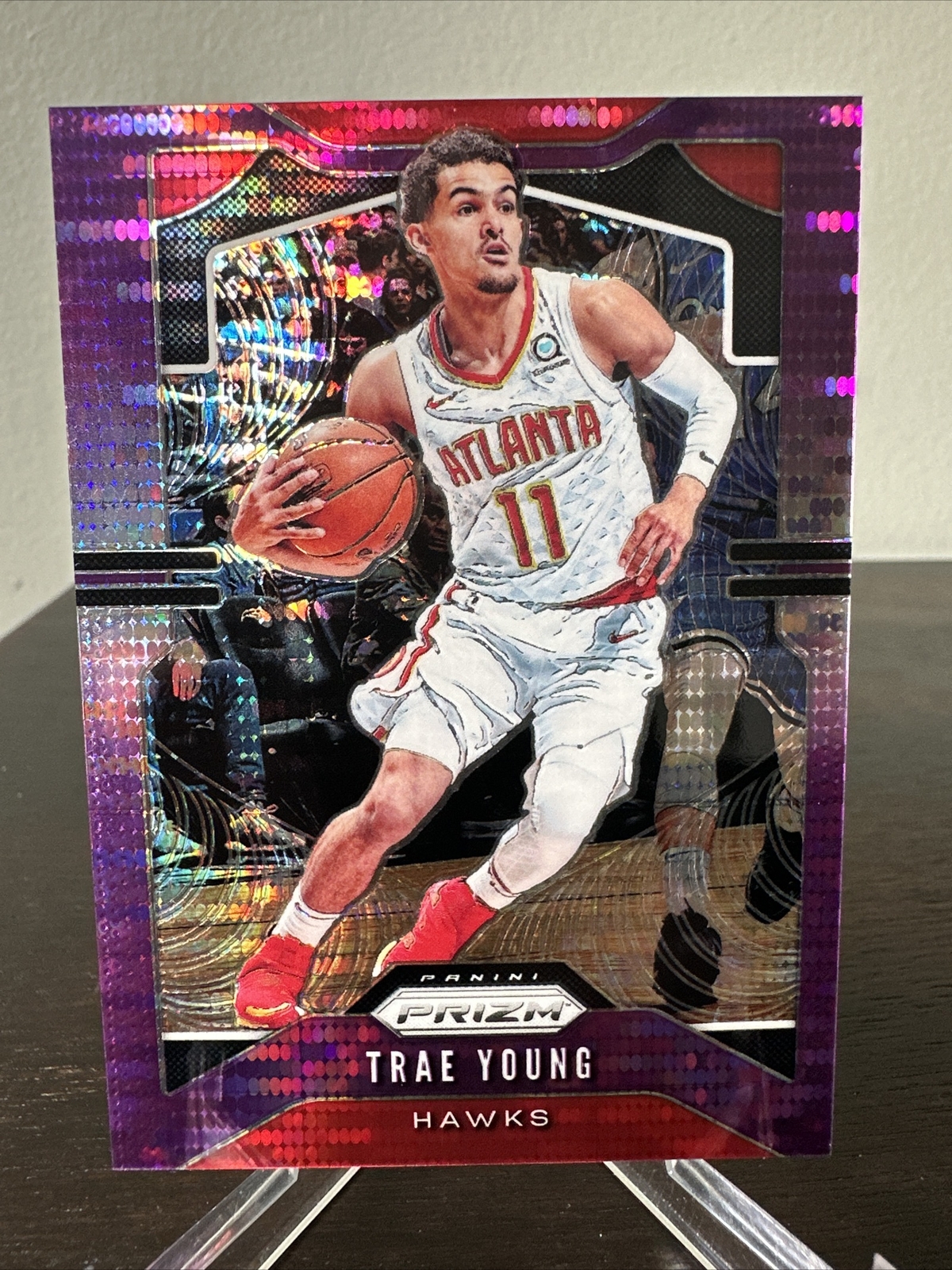 2019-20 Panini Prizm - #31 Trae Young 2nd Year - Purple Pulsar /35