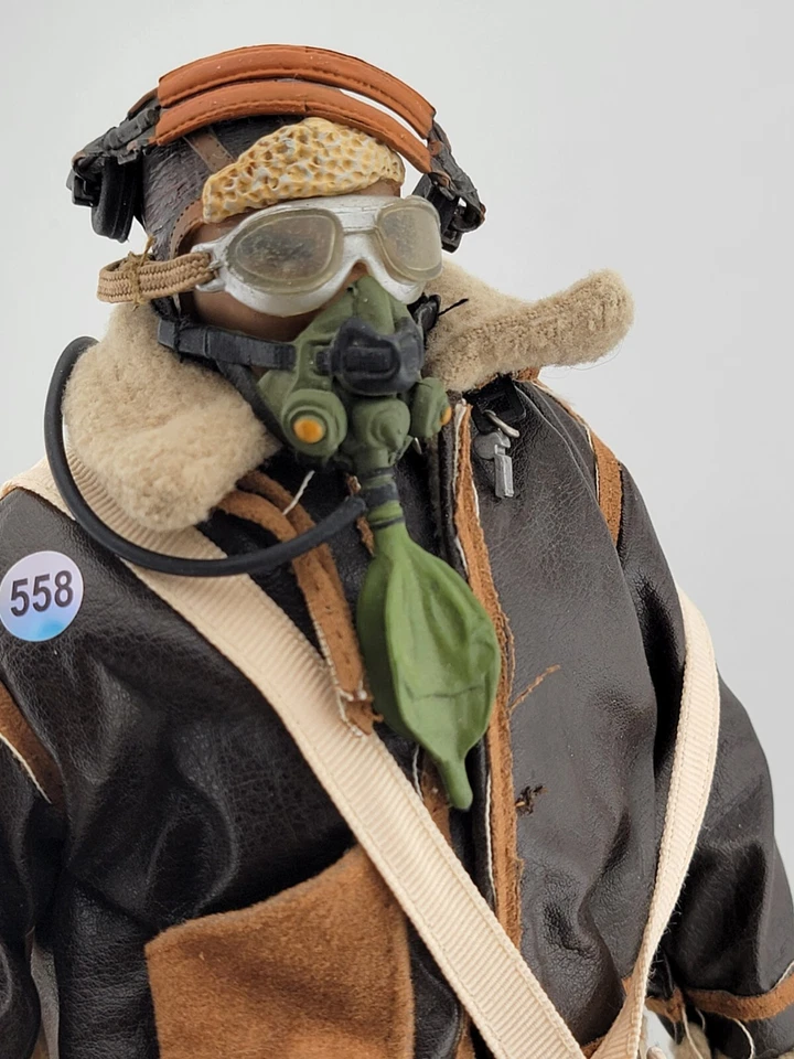 1/6 21ST CENTURY US B-17 8TH AIR FORCE WAIST GUNNER .50 CAL DRAGON BBI DID WW2 - Image 3 of 4