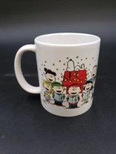 Christmas Peanuts Charlie Brown And The Gang Coffee Mug Singing Snowing 2017