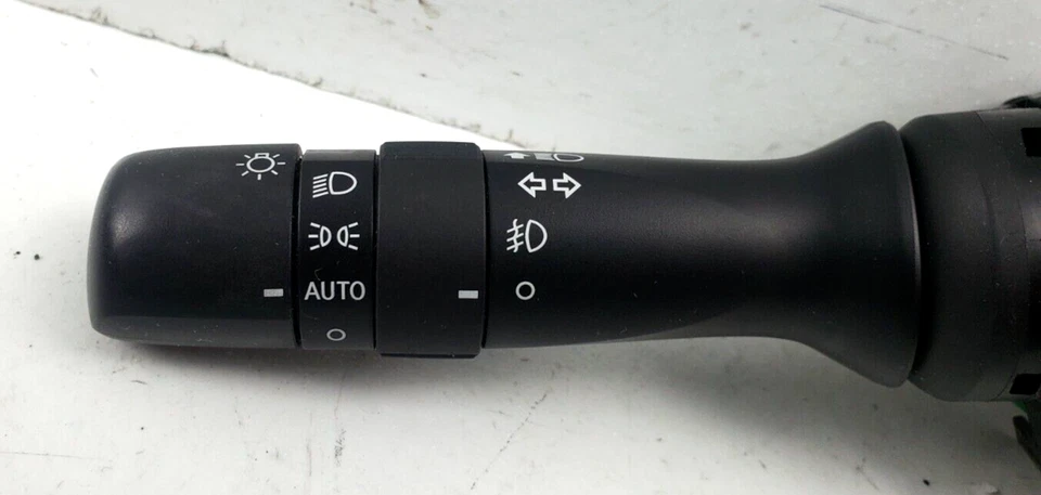 Interruptor combinado de faros antiniebla giratoria Subaru Forester XV STI 2012-21 OEM 83115FJ070 Foto 2 de 4