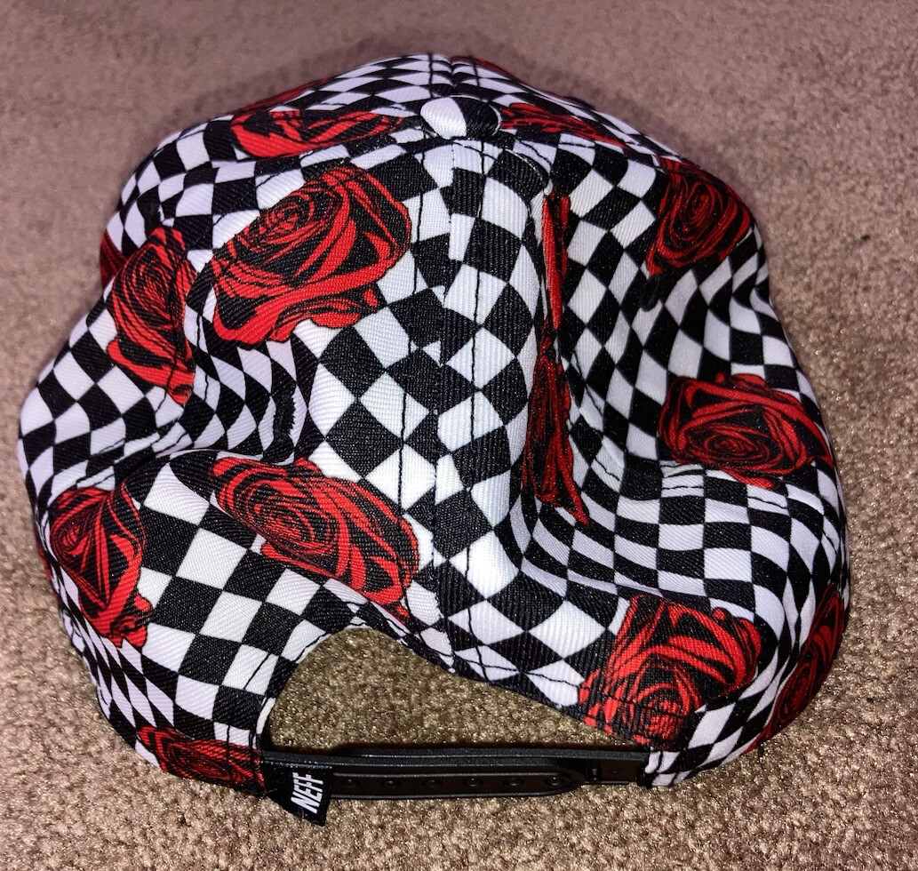 Disney NEFF Collection Mickey Mouse Patch Checker… - image 5