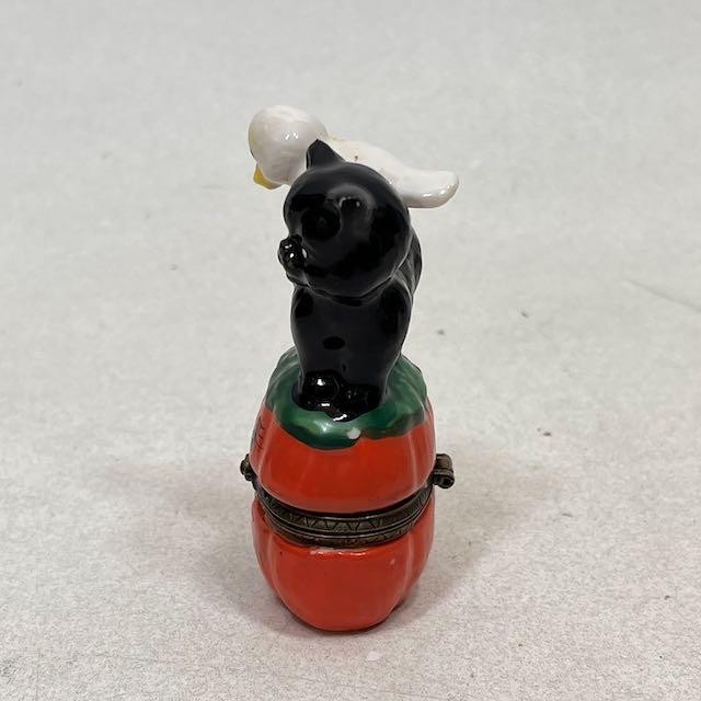 Halloween Black Cat Bird Pumpkin Porcelain Hinged Trinket Box Figurine
