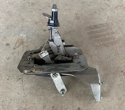 B&M Hammer Shifter 1987-1993 Ford MUSTANG GT LX Cobra 81002 Automatic AOD C4