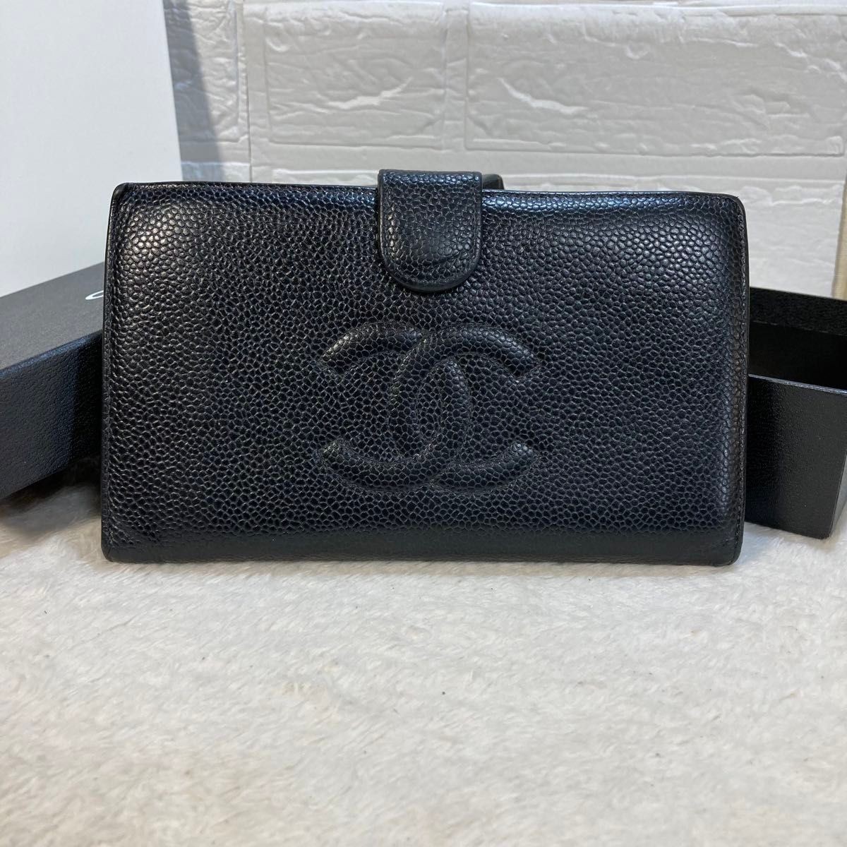 Excellent Condition CHANEL Long Wallet Coco Mark Caviar Skin Kiss Lock KZ819809