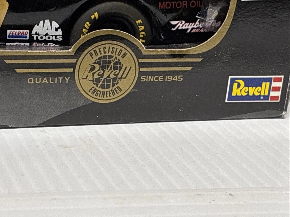 LIMITED EDITION REVELL Davey Allison #28 HAVOLINE 1997 Die Cast TEXACO 97 SEASON - Image 3 of 4