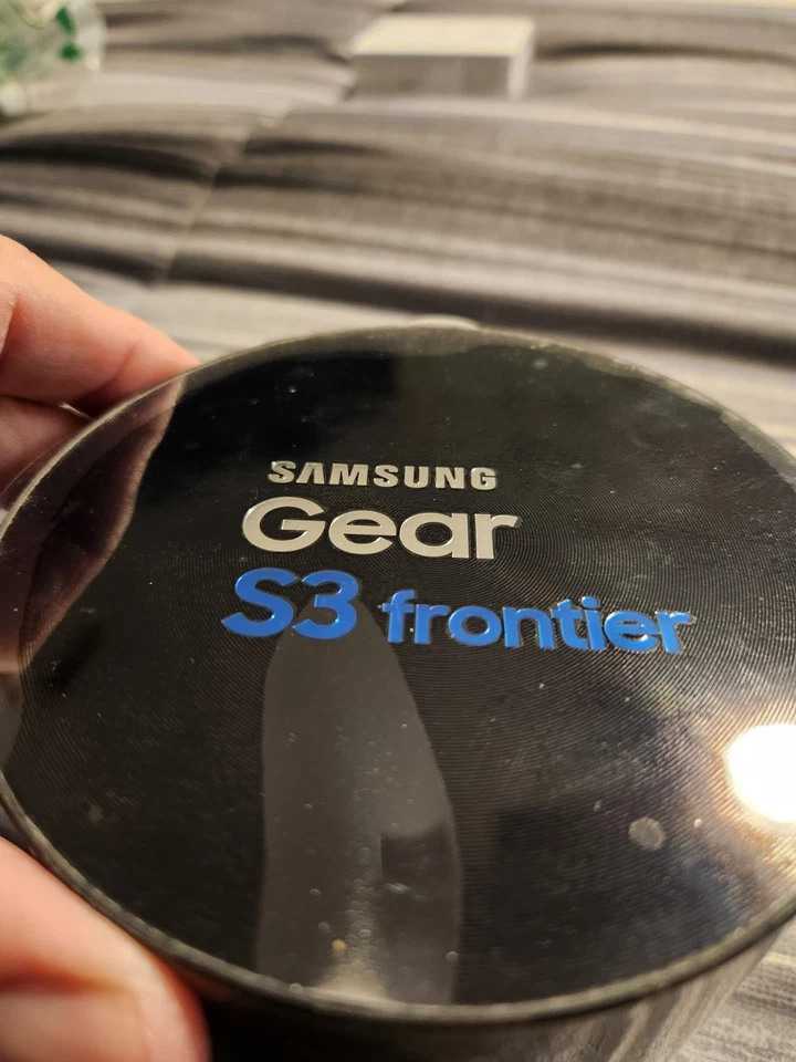 Samsung Gear S3 SM-R760NDAAROM SmartWatch Frontier Gray / Black European Version - Image 3 of 4