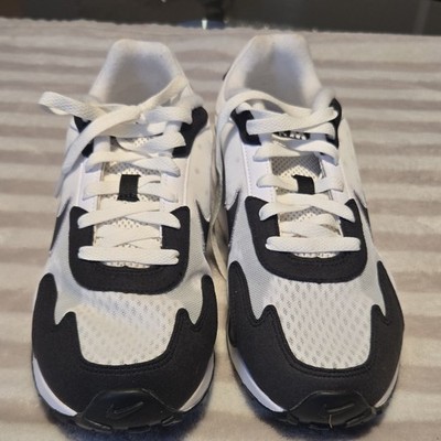 Nike Air Max Men s White Black Low Top Lace-Up Athletic Sneakers Casual
