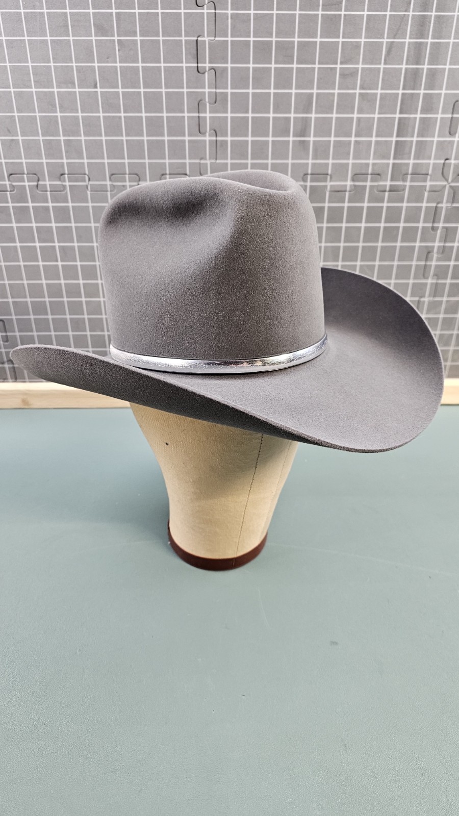 Resistol Self Conforming Quick Silver Granite Gre… - image 3