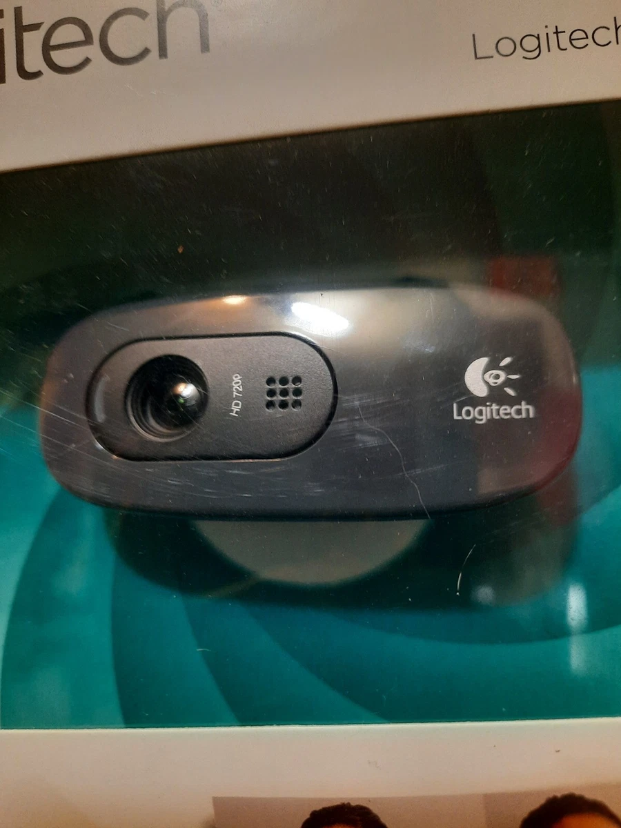 Logitech C920 vs C270 Webcam Review & Comparison - Video and Mic Test 