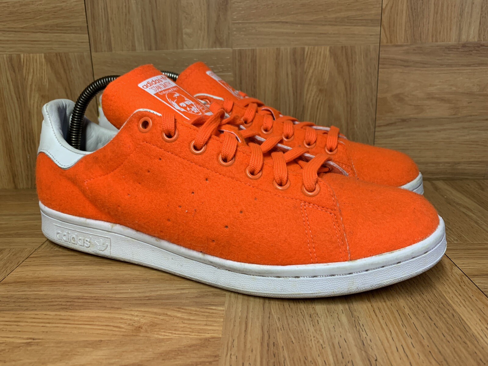 solar orange stan smith