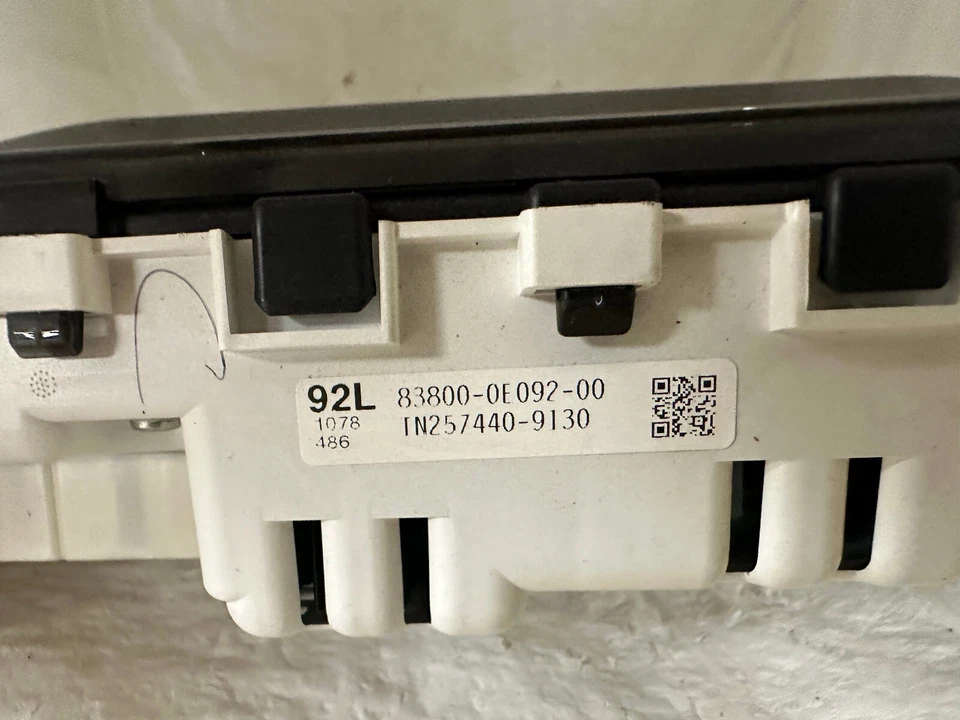 Painel de instrumentos velocímetro 2008 2009 Lexus RX350 135.721 milhas - Imagem 3 de 3