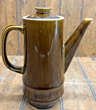 Treasure Chest Brown Glaze Sun Flower Stoneware Teapot w/ Lid 9 1/2"