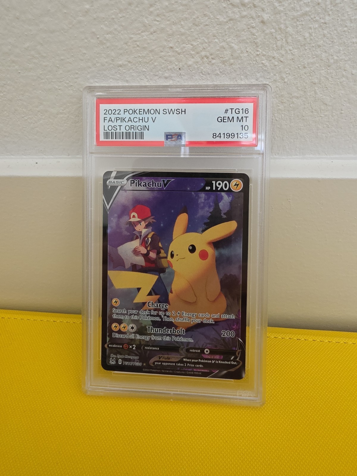Pikachu V TG16/TG30 Swsh11: Lost Origin Trainer Gallery Holo Psa 10 Pokemon