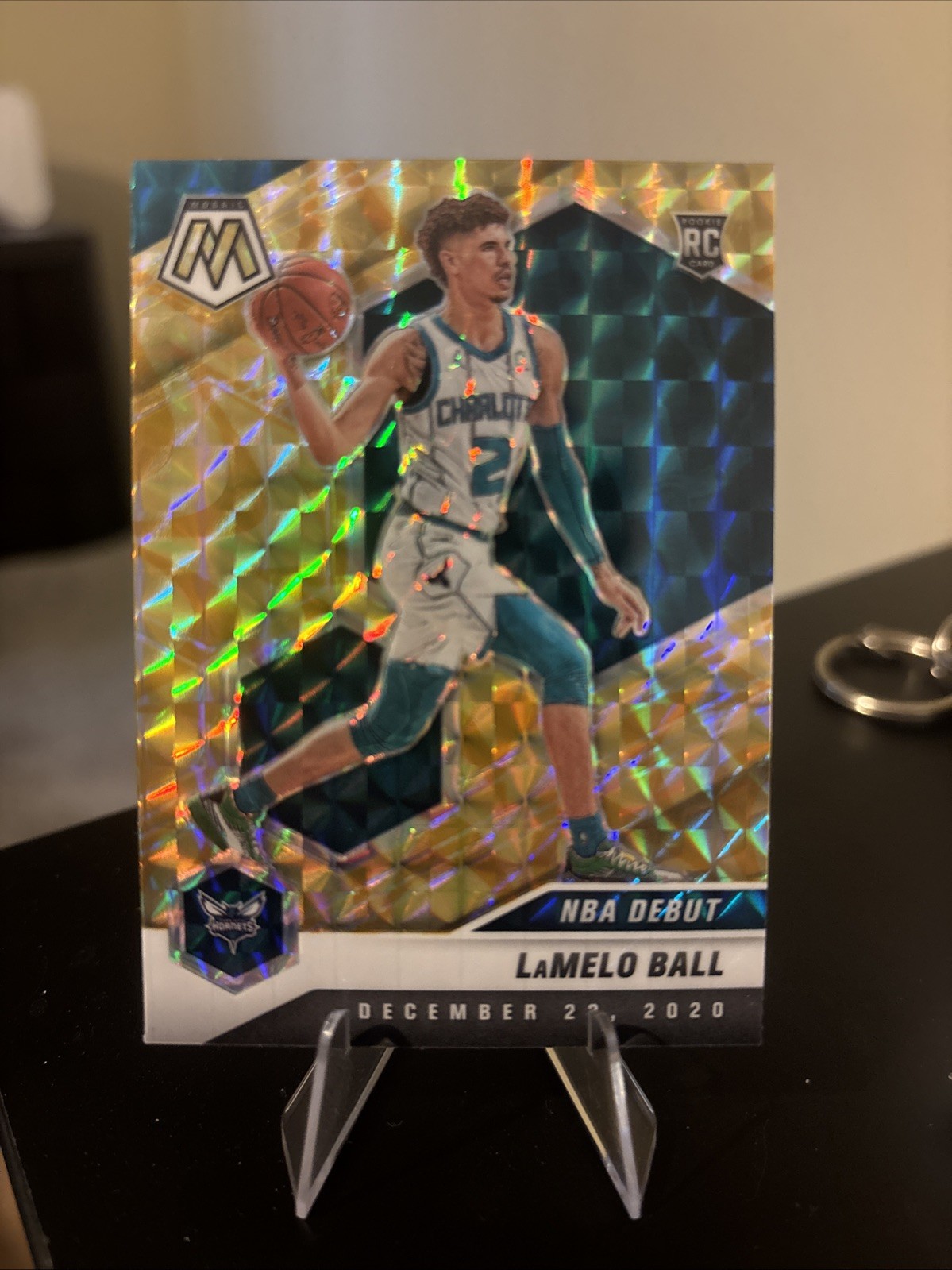 2020-21 Panini Mosaic - NBA Debut LaMelo Ball #262 Reactive Yellow Prizm (RC)