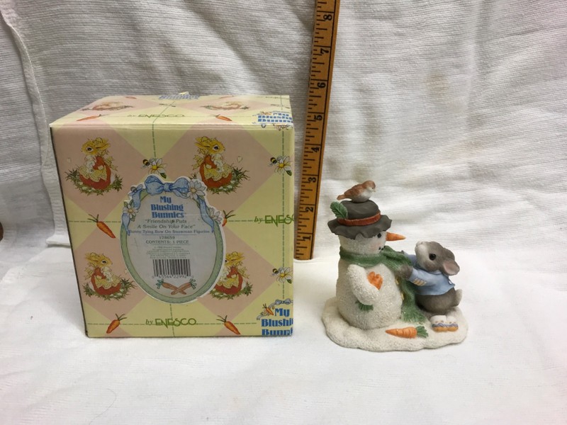 MY BLUSHING BUNNIES Figurine "Friendship Puts A Smile On Your Face" #178659 1996