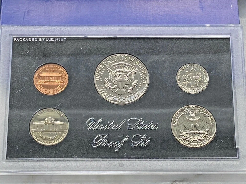 1971-S U.S. Proof Set W/ US Mint Variety DDO Kennedy Half In OGP - Image 3 of 4