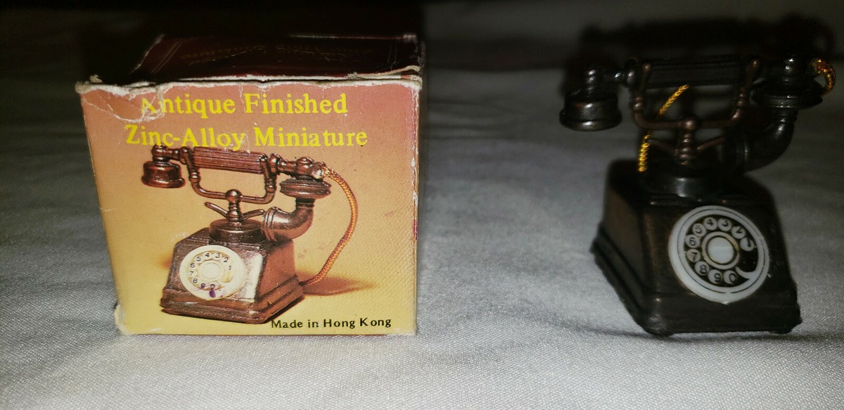 Vintage Antique Finished Zinc-Alloy Miniature Pencil Sharpener, w 