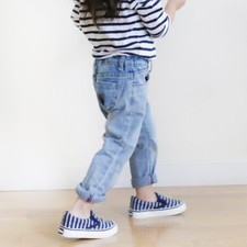Kids Jeans - Relaxed Fit - Size 6